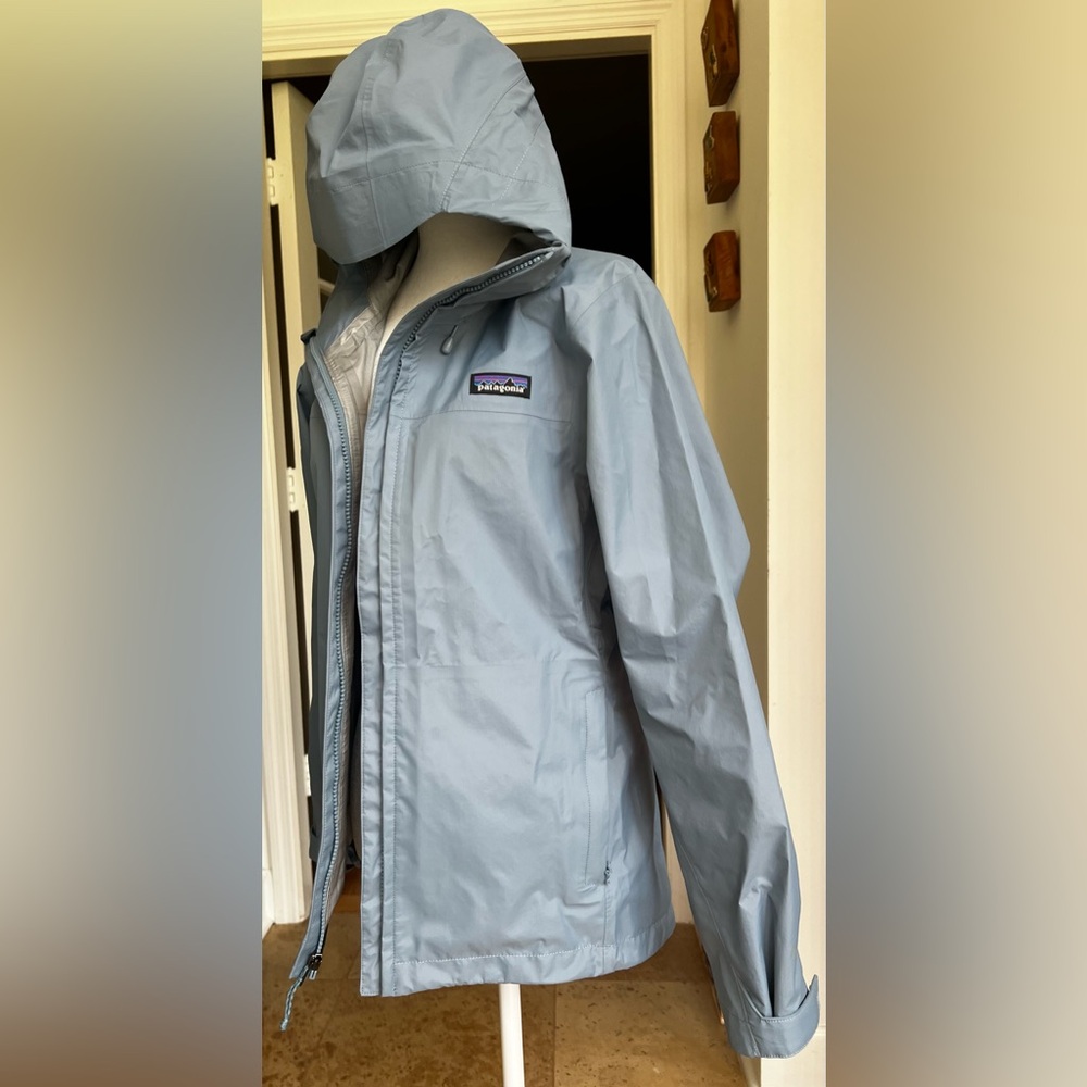 Patagonia Sky Blue Hooded Jacket